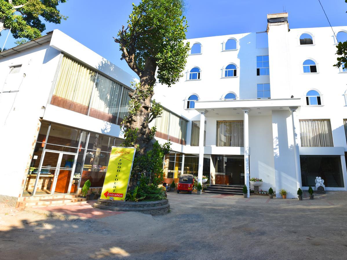 Capitalcity hotel Badulla Esterno foto
