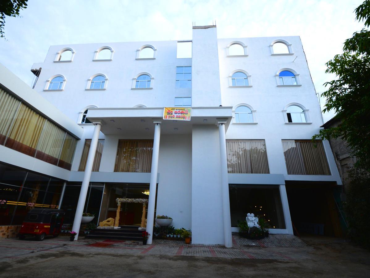 Capitalcity hotel Badulla Esterno foto