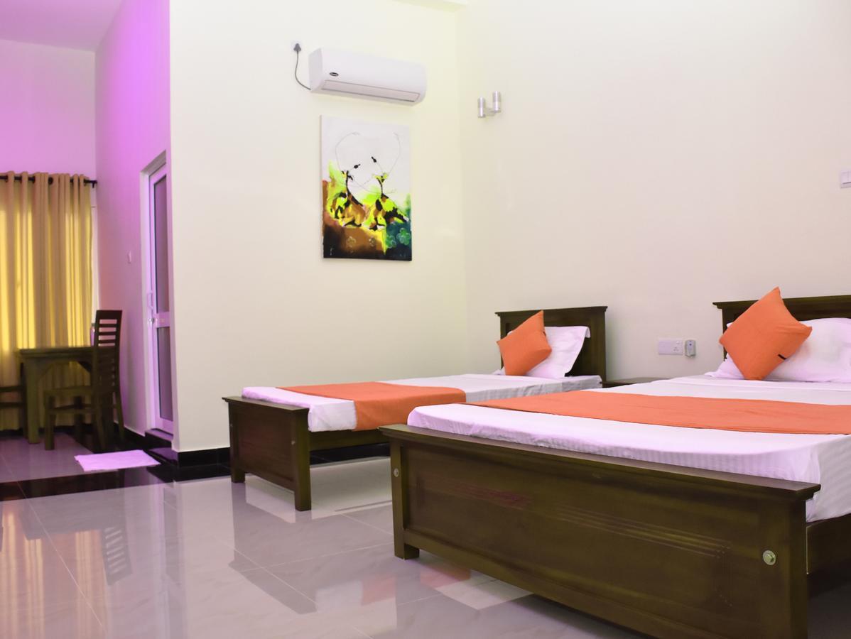 Capitalcity hotel Badulla Esterno foto