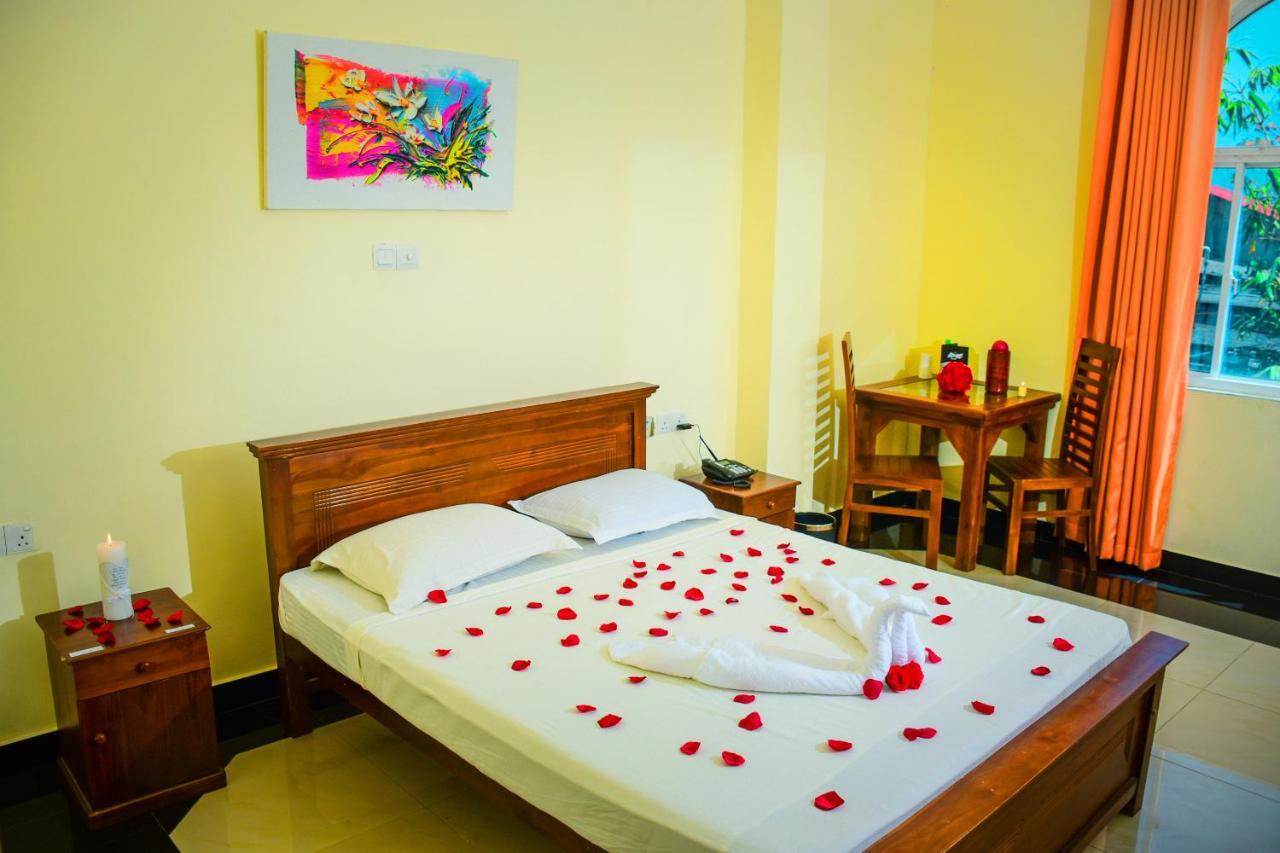 Capitalcity hotel Badulla Esterno foto